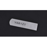 Нож нижний Y68121