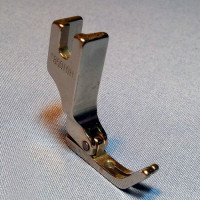 Лапка змеечная узкая P363V